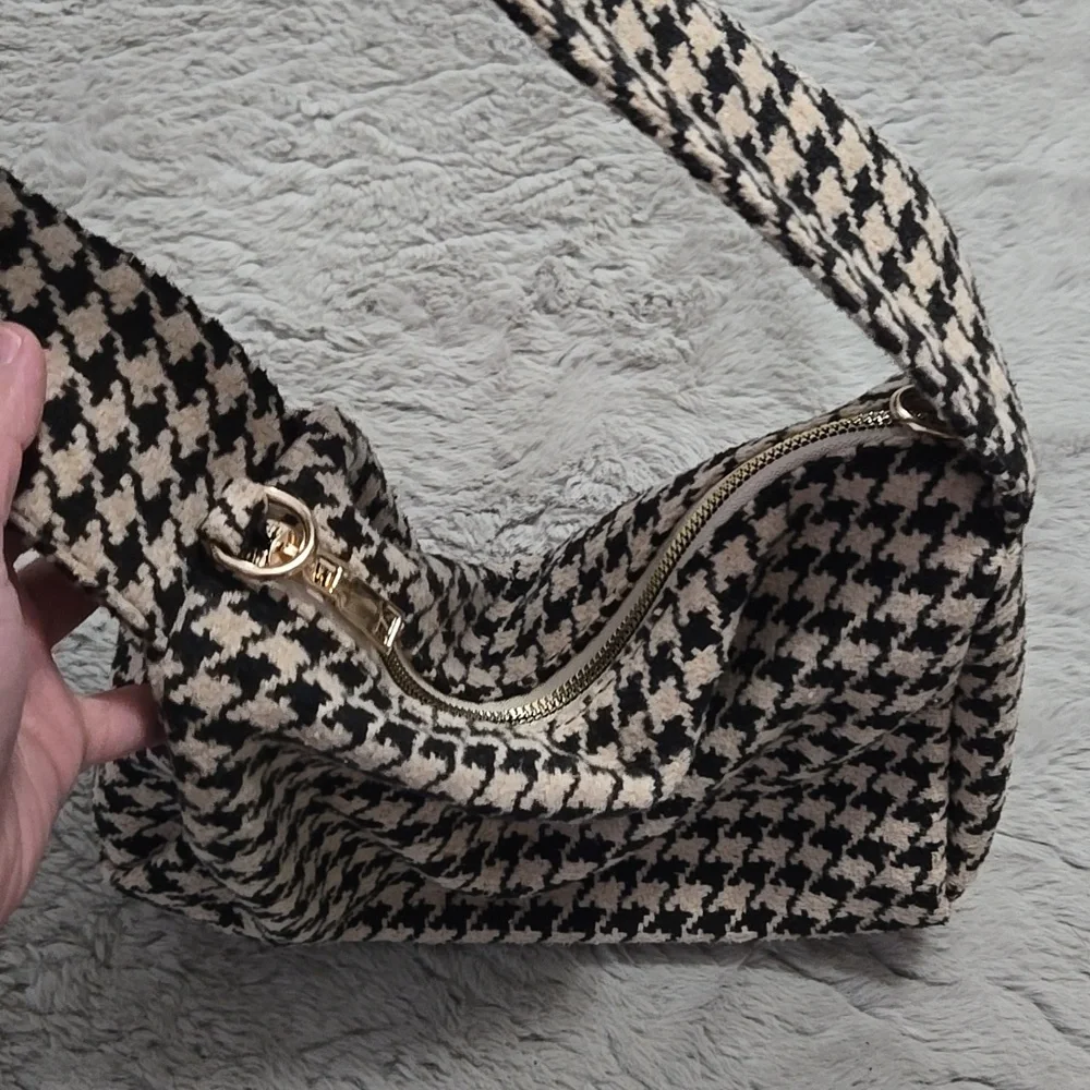 Houndstooth pattern hobo mini shoulder bag